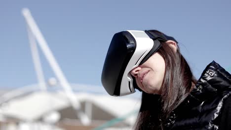 Content-woman-in-VR-headset-on-street